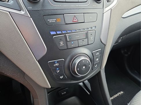 Used 2016 Hyundai Santa Fe Sport FWD image 17