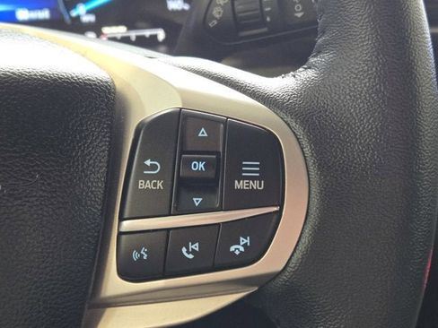 Used 2023 Ford Explorer XLT w/ Equipment Group 202A image 31