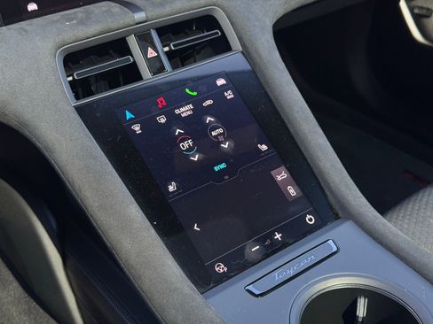 Certified 2025 Porsche Taycan GTS image 21