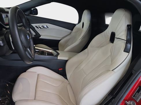 Used 2022 BMW Z4 M40i w/ Premium Package RWD image 16