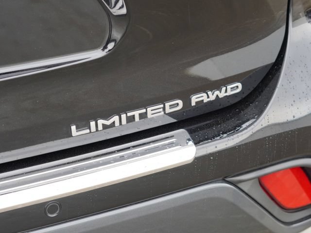 Certified 2026 Toyota Highlander Limited w/ Protection Package #3 (TMS) AWD/4WD image 11