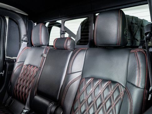 Used 2018 Dodge Durango image 36