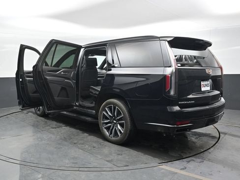 Used 2023 Cadillac Escalade Sport w/ Touring Package AWD/4WD image 53