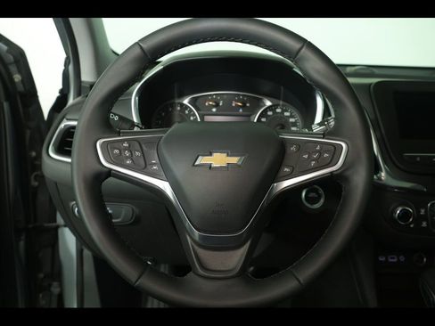 Used 2023 Chevrolet Equinox LT image 25