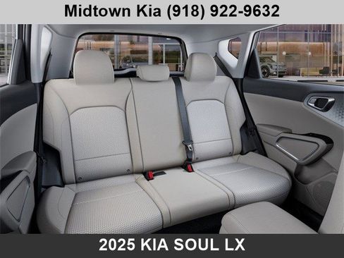 New 2025 Kia Soul LX image 16