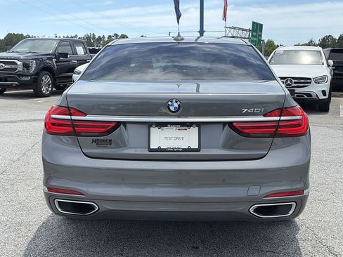 Used 2018 BMW 740i RWD image 5