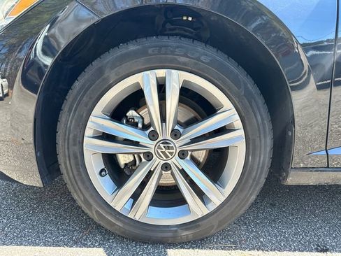 Certified 2024 Volkswagen Jetta SE image 22