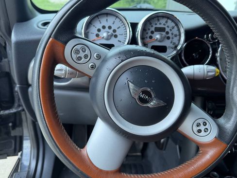 Used 2008 MINI Cooper Convertible FWD image 11