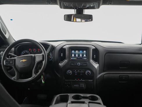 Used 2021 Chevrolet Silverado 1500 Custom AWD/4WD image 13