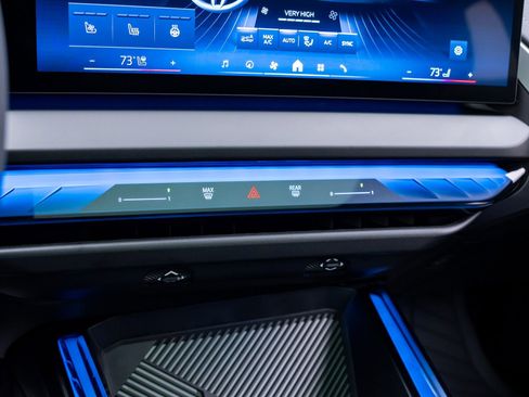 New 2026 BMW X3 xDrive30 w/ Premium Package AWD/4WD image 29