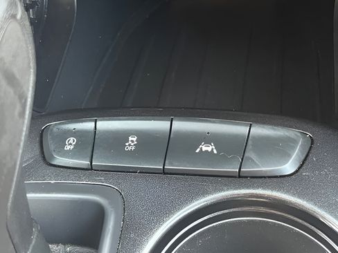 Used 2023 Chevrolet TrailBlazer LT FWD image 28