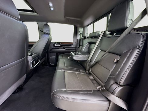 Used 2025 GMC Sierra 3500 Denali w/ Denali Reserve Package image 26