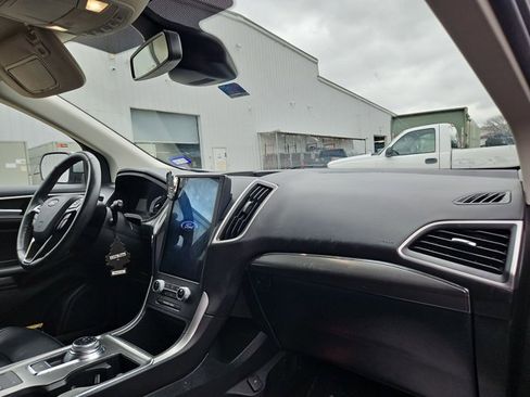 Used 2022 Ford Edge SEL w/ Convenience Package image 13