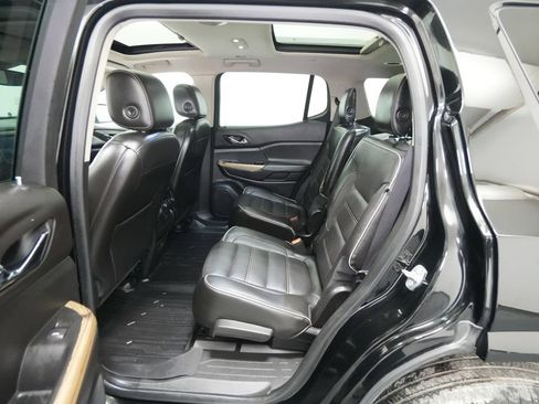 Used 2019 GMC Acadia Denali w/ Technology Package AWD/4WD image 22