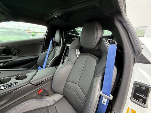 New 2026 Chevrolet Corvette E-Ray w/ Stealth Interior Trim Package AWD/4WD image 2