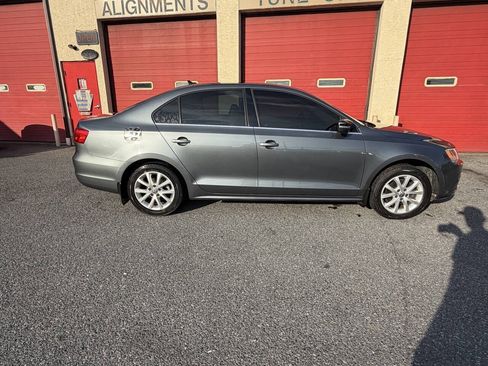 Used 2014 Volkswagen Jetta SE FWD image 8