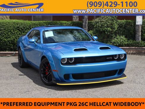 Used 2023 Dodge Challenger SRT Hellcat RWD image 1