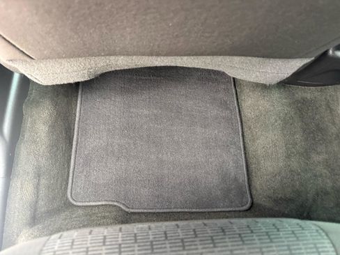 Used 2011 Ford Explorer XLT w/ 201A Rapid Spec Order Code image 38