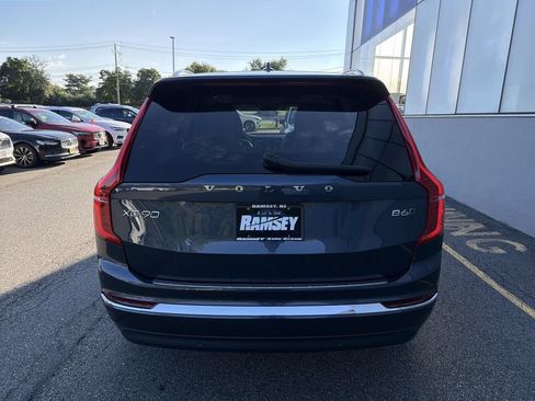 Certified 2024 Volvo XC90 B6 Plus w/ Protection Package Premier AWD/4WD image 7