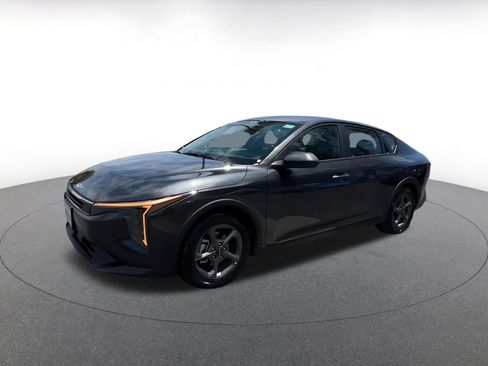 Used 2025 Kia K4 FWD image 9