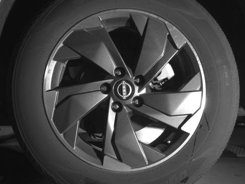 Used 2025 Nissan Rogue SV image 14