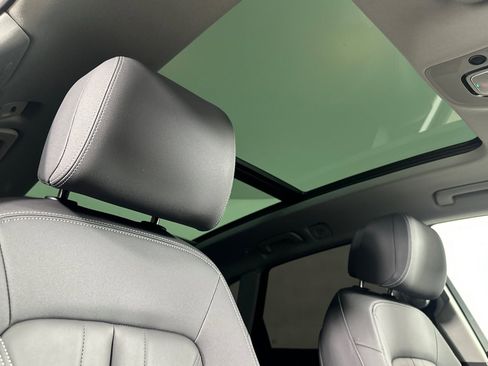 Used 2023 Audi Q5 2.0T Premium Plus w/ Premium Plus Package image 16