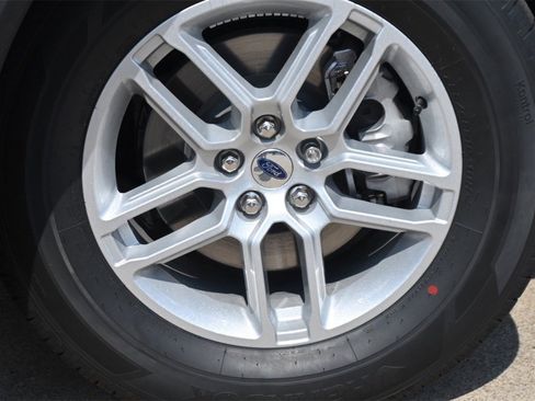 New 2025 Ford Explorer Active w/ Active Comfort Package image 32