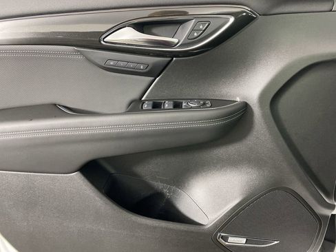 Certified 2025 Buick Envision Preferred image 23