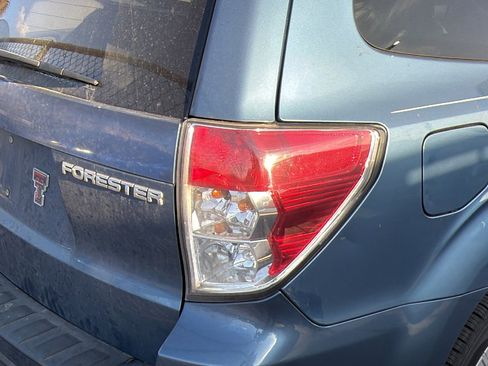 Used 2010 Subaru Forester 2.5X Limited image 7