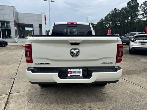 Used 2024 RAM 2500 Laramie AWD/4WD image 4