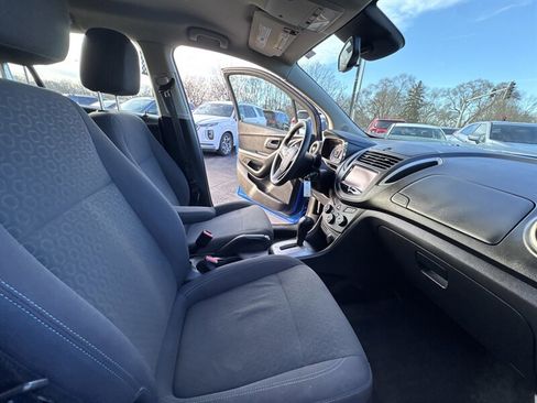 Used 2016 Chevrolet Trax LS image 15