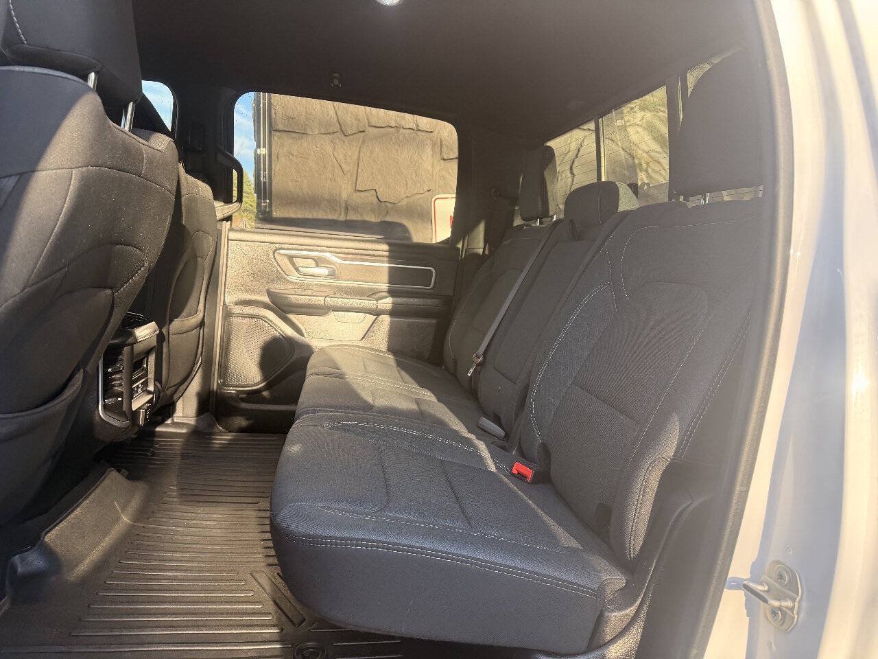 Used 2021 RAM 1500 Big Horn AWD/4WD image 13