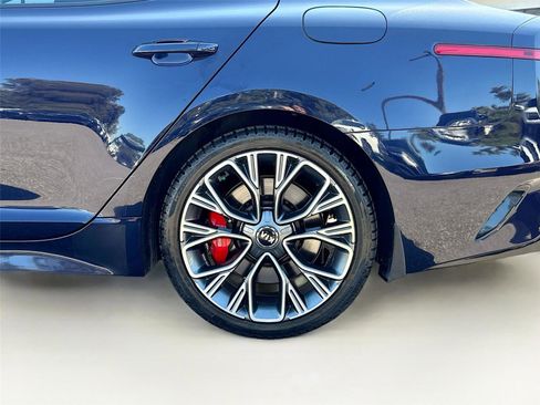 Used 2020 Kia Stinger GT image 30