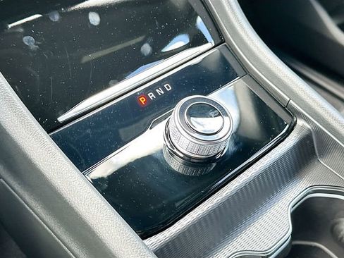 New 2025 Jeep Grand Cherokee L Laredo image 11