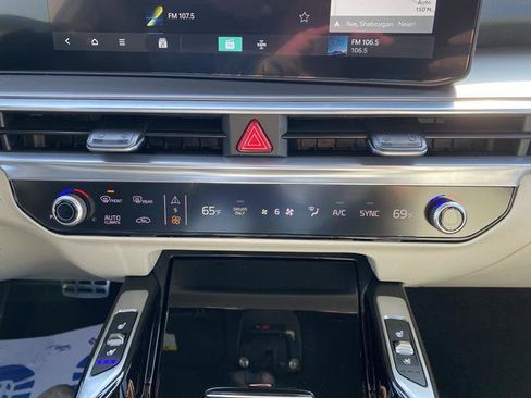 New 2026 Kia Sorento SX Prestige AWD/4WD image 26
