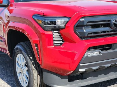 New 2026 Toyota Tacoma SR5 AWD/4WD image 7