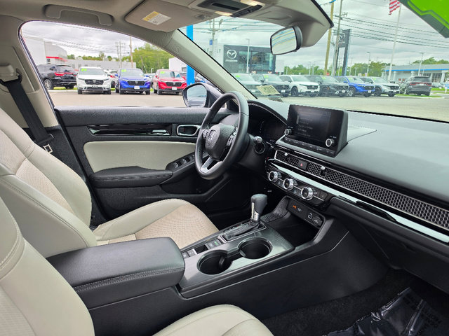Used 2024 Honda Civic EX-L image 12