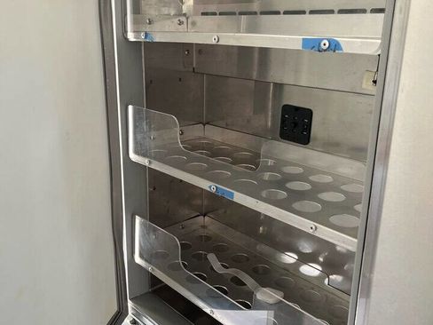 Used 2022 Mercedes-Benz Sprinter 4500 image 35