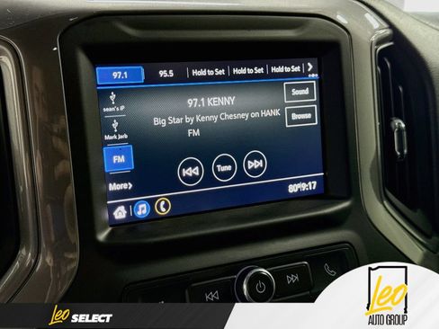 Used 2022 GMC Sierra 2500 Pro w/ Convenience Package AWD/4WD image 17