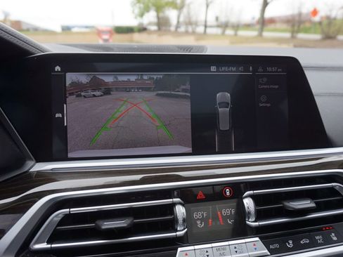 Used 2020 BMW X7 xDrive40i w/ Luxury Seating Package image 48