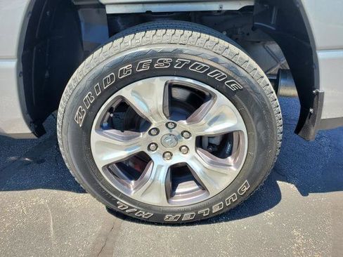Used 2023 RAM 1500 Laramie AWD/4WD image 29