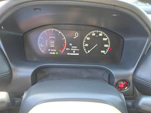 Used 2025 Honda HR-V LX image 22