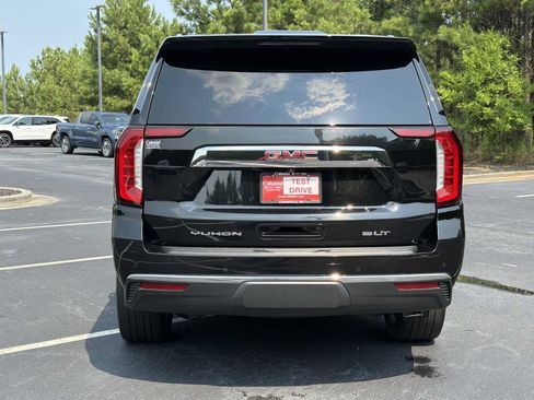 Used 2021 GMC Yukon SLT w/ SLT Luxury Plus Package RWD image 26