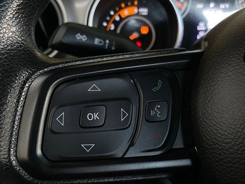 Used 2022 Jeep Wrangler Unlimited Sport image 37