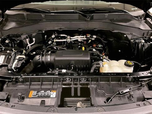 Certified 2022 Ford Explorer XLT w/ Equipment Group 202A image 10