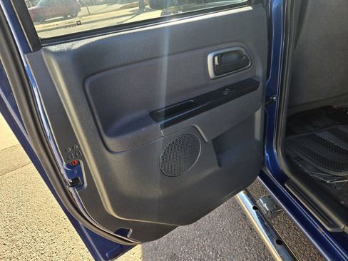 Used 2005 Chevrolet Colorado LS image 18