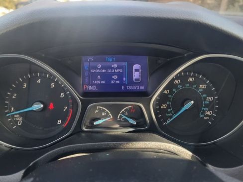 Used 2013 Ford Focus SE w/ SE Winter Pkg image 15