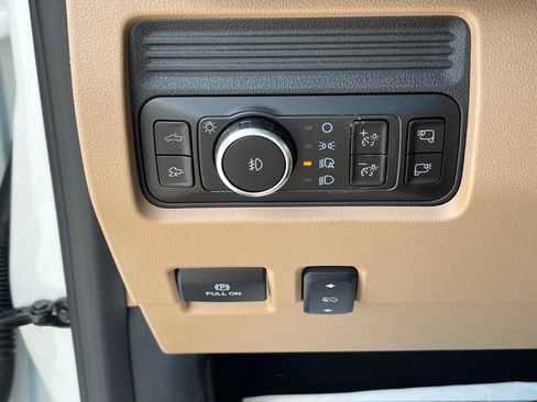 New 2026 Ford F250 Lariat w/ Tremor Off-Road Package AWD/4WD image 17