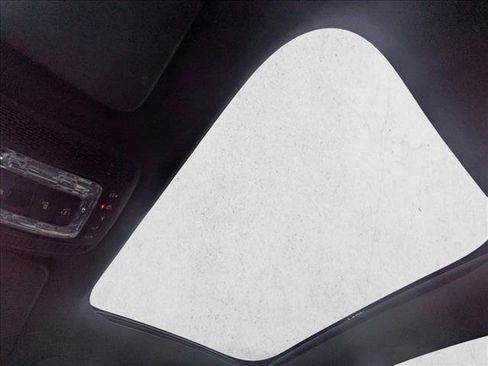 Certified 2023 Mercedes-Benz EQB 250+ image 16