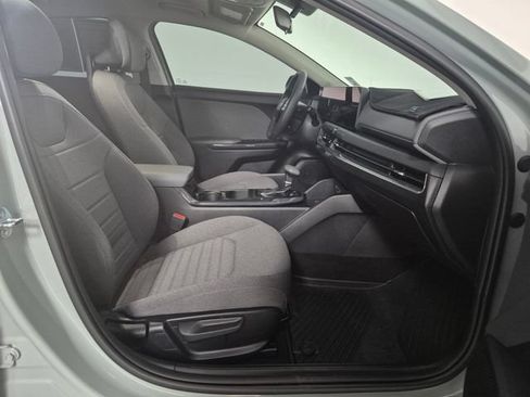 Used 2025 Kia K4 EX FWD image 30